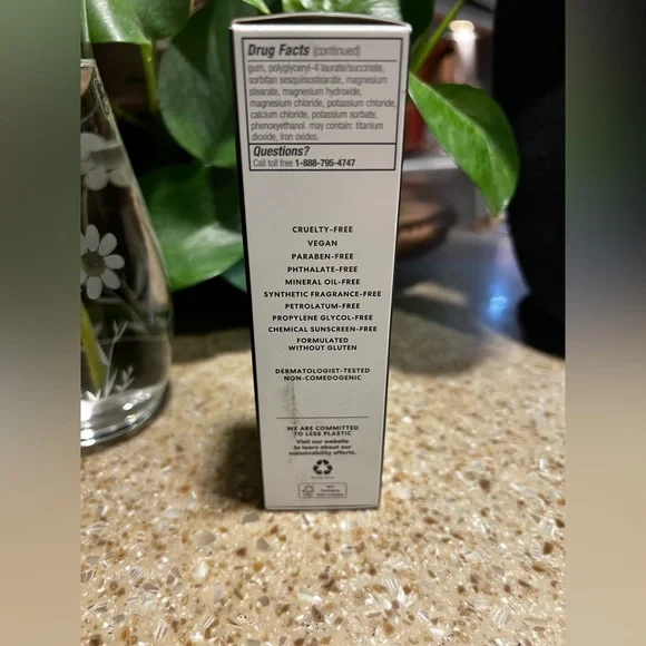 bare minerals Complexion Rescue Tinted Moisturizer SPF 30 Suede 04 Sealed NIB - Picture 6 of 7